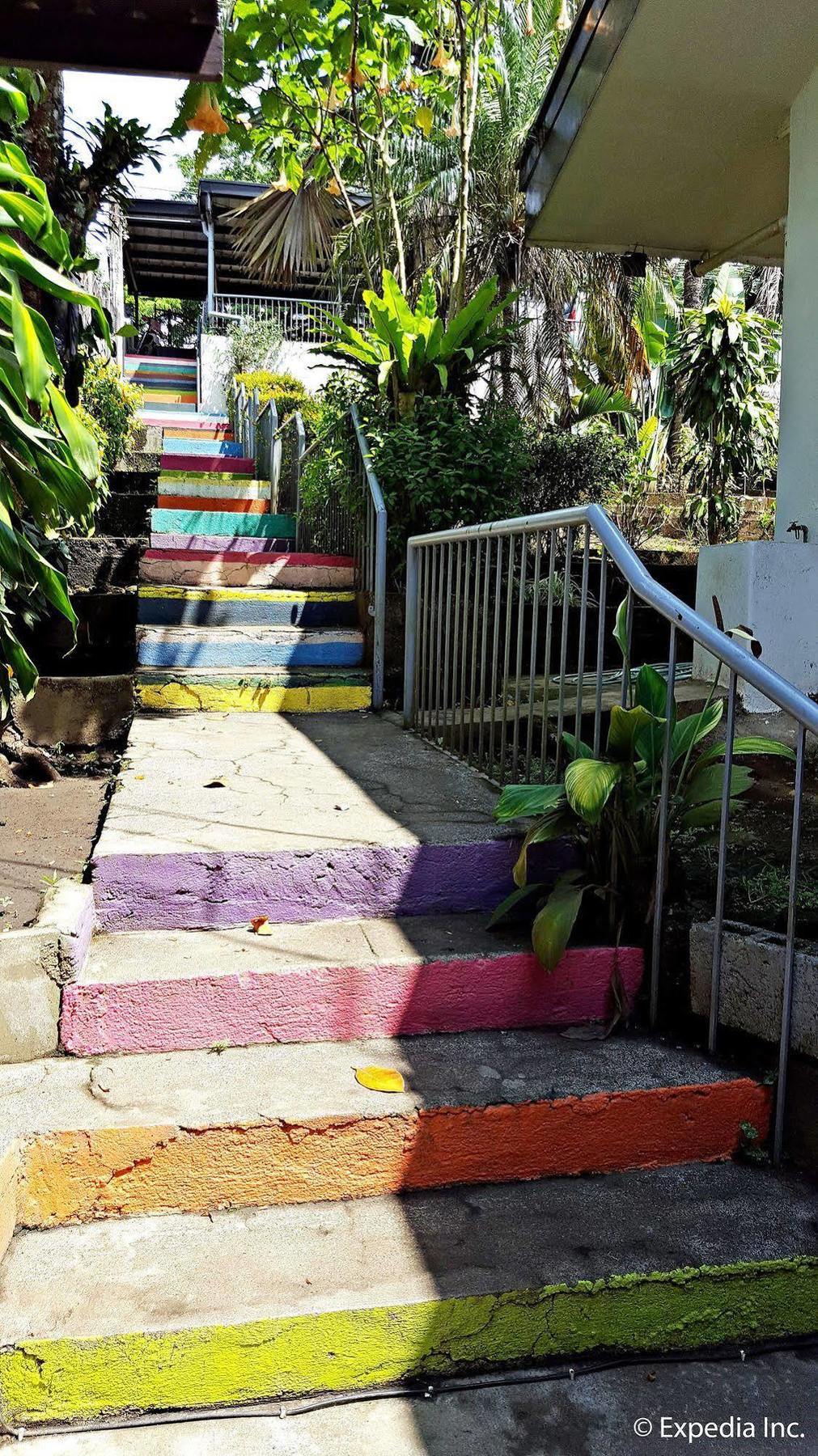 Tagaytay Garden Budgetel - City Center Tagaytay City Exterior foto